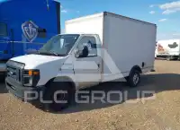 2012 Ford E-350 фото