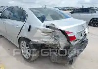 2012 Hyundai Genesis фото