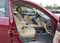 2012 Hyundai Genesis фото