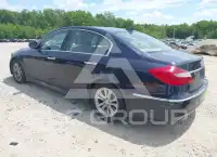 2012 Hyundai Genesis photo