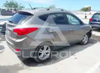 2012 Hyundai Tucson photo
