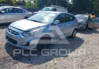 2012 Hyundai Accent фото