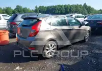 2012 Hyundai Accent фото