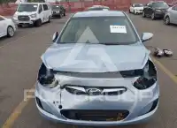 2012 Hyundai Accent фото