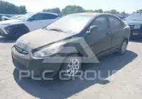 2012 Hyundai Accent photo
