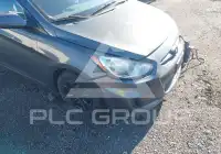 2012 Hyundai Accent фото