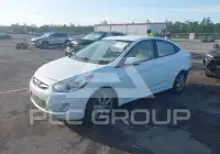 2012 Hyundai Accent photo