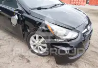 2012 Hyundai Accent photo