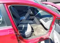 2012 Hyundai Accent photo