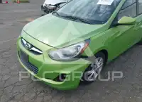 2012 Hyundai Accent photo