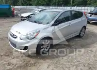 2012 Hyundai Accent photo