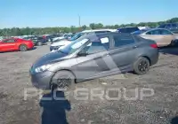 2012 Hyundai Accent фото