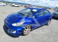2012 Hyundai Accent photo