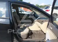 2012 Hyundai Accent фото