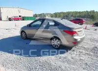 2012 Hyundai Accent фото