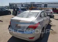 2012 Hyundai Accent фото