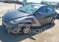 2012 Hyundai Accent photo