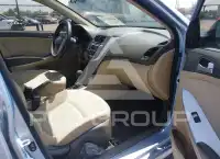 2012 Hyundai Accent фото