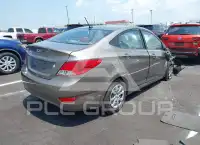 2012 Hyundai Accent фото