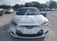 2012 Hyundai Veloster photo