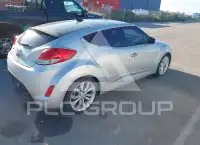 2012 Hyundai Veloster photo