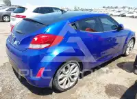 2012 Hyundai Veloster photo