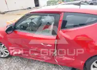 2012 Hyundai Veloster photo