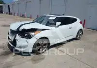 2012 Hyundai Veloster photo