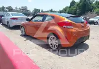 2012 Hyundai Veloster photo