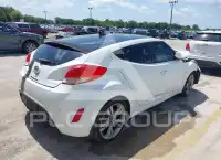 2012 Hyundai Veloster photo