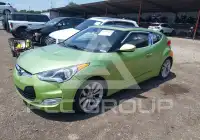 2012 Hyundai Veloster фото