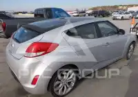2012 Hyundai Veloster photo