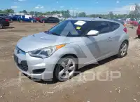 2012 Hyundai Veloster фото