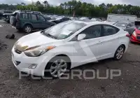 2012 Hyundai Elantra photo