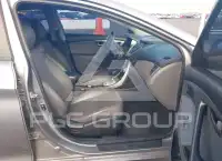 2012 Hyundai Elantra фото