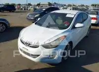 2012 Hyundai Elantra photo