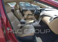 2012 Hyundai Elantra фото