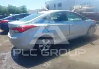 2012 Hyundai Elantra фото