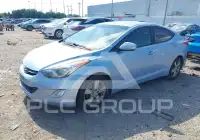 2012 Hyundai Elantra фото