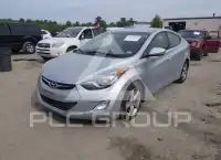 2012 Hyundai Elantra photo