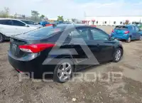 2012 Hyundai Elantra фото