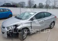 2012 Hyundai Elantra фото