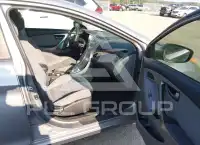 2012 Hyundai Elantra фото