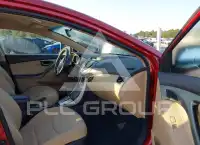 2012 Hyundai Elantra photo