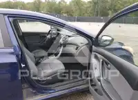 2012 Hyundai Elantra photo