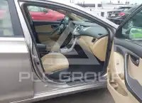 2012 Hyundai Elantra фото