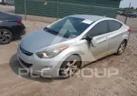2012 Hyundai Elantra фото