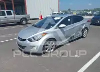 2012 Hyundai Elantra photo