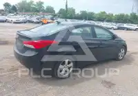 2012 Hyundai Elantra photo