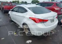2012 Hyundai Elantra photo